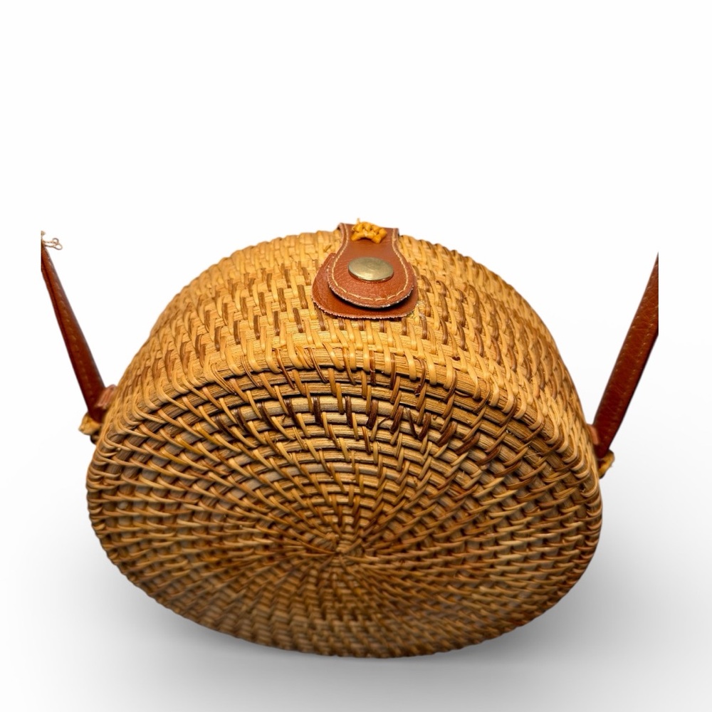 Round Woven Tan Bag